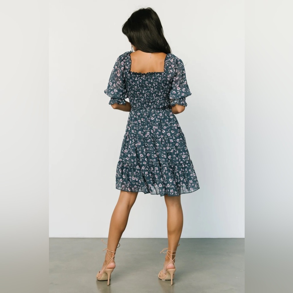 Baltic Born Azlyn Smocked Square Neck Mini Dress Blue Floral Size Large NEW - Picture 3 of 7